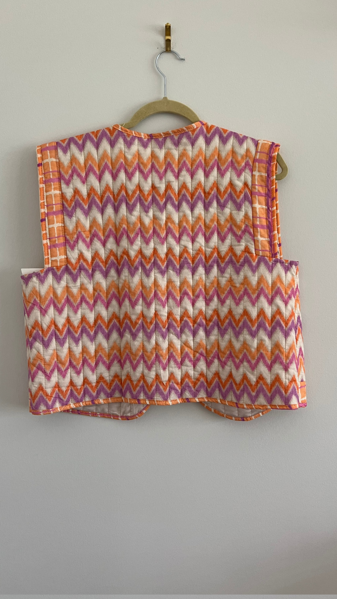 Zig- zag Vest