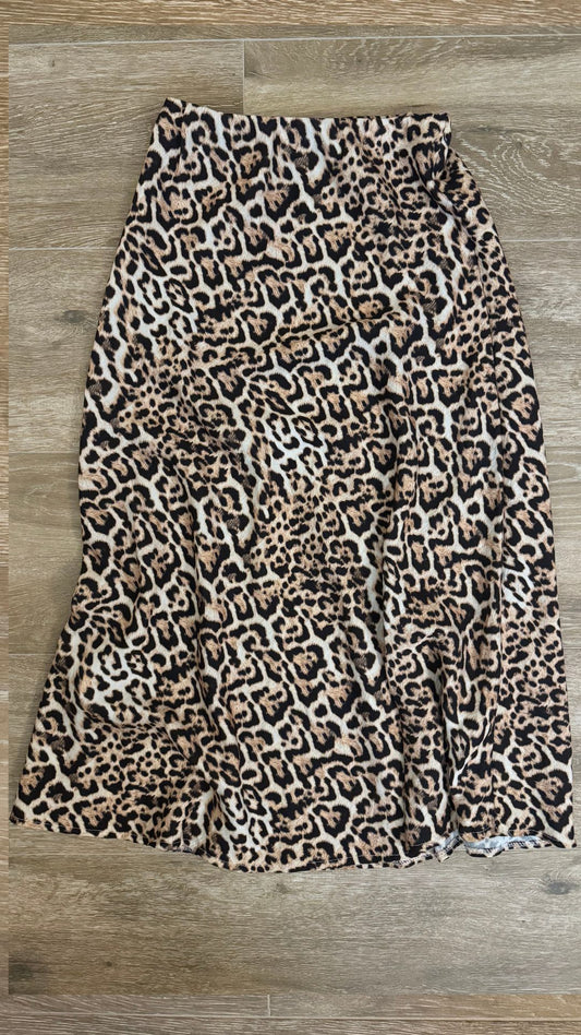 Leopard skirt